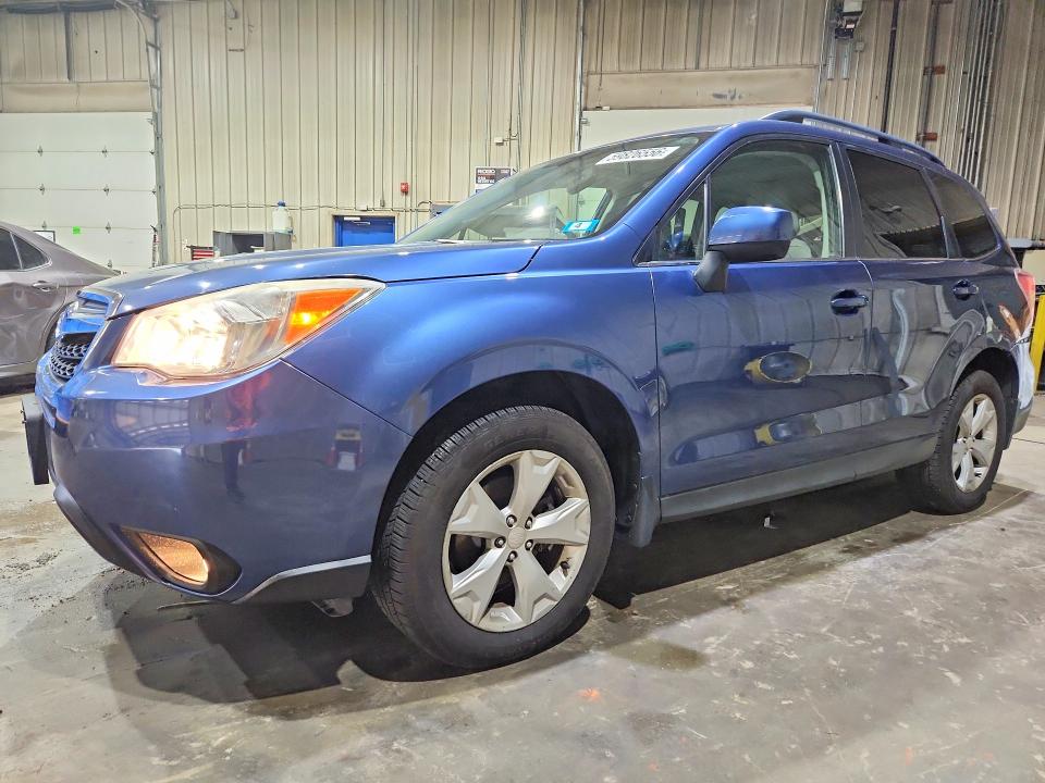 SUBARU FORESTER 2014 with VIN JF2SJAHC8EH525988 - Photo from auction