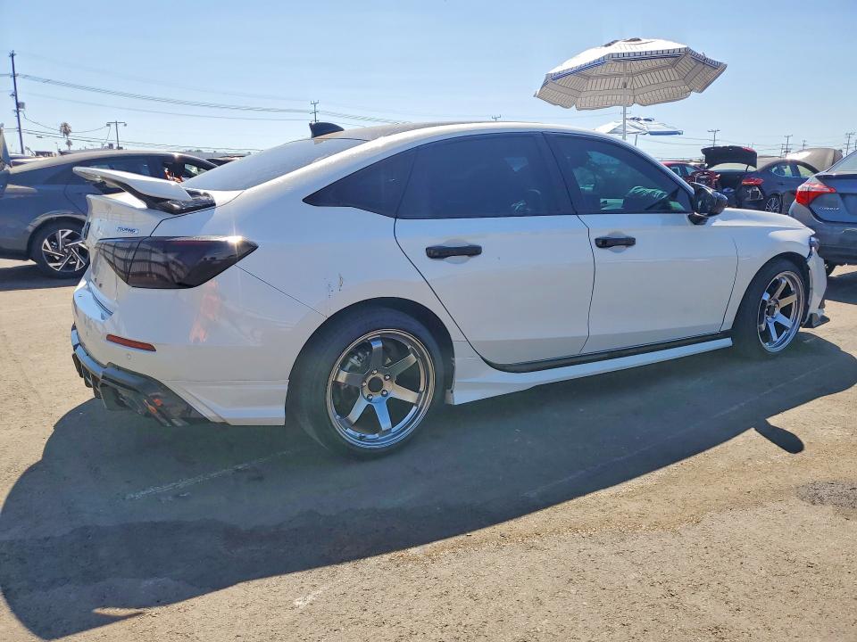 Photo 3 from auction – 2024 HONDA CIVIC with VIN 2HGFE1F97RH329912