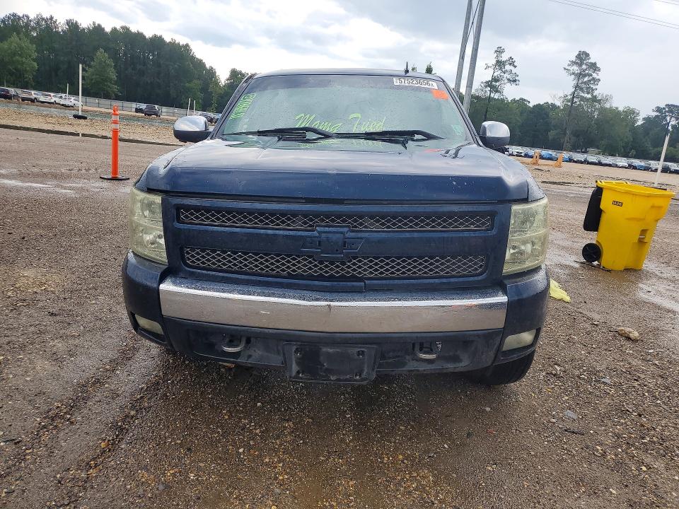 Photo 5 from auction – 2008 CHEVROLET SILVERADO with VIN 2GCEC13J281228329
