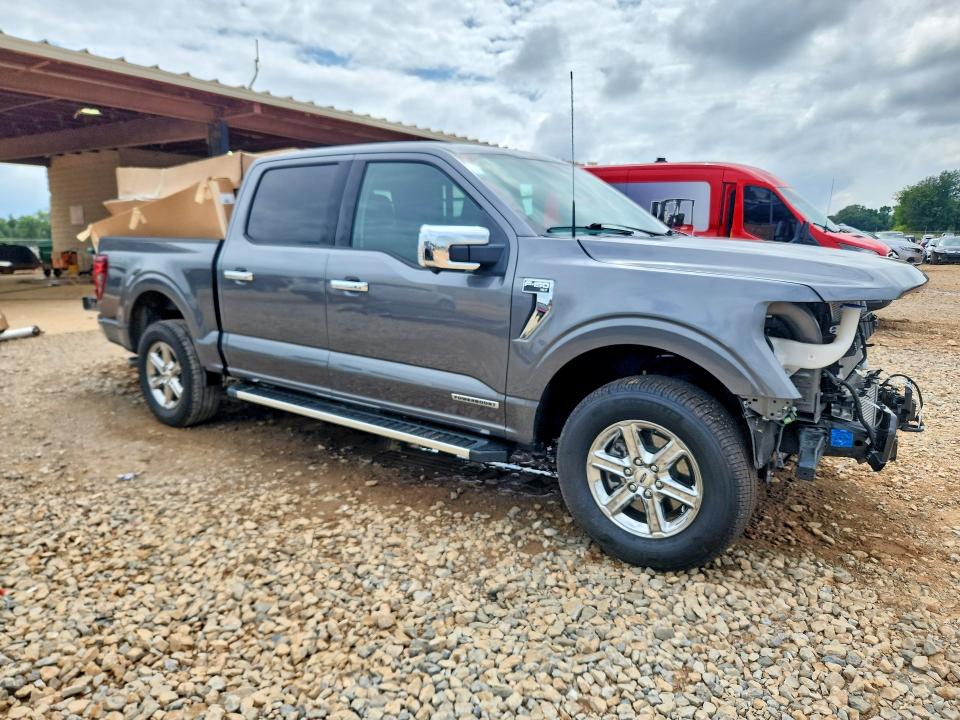 Photo 4 from auction – 2024 FORD F150 with VIN 1FTFW3LD3RFB75989