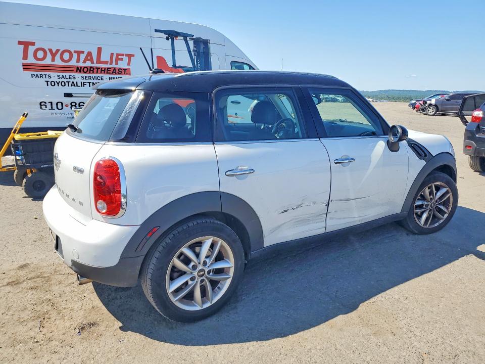 Photo 3 from auction – 2014 MINI COOPER with VIN WMWZB3C52EWR39923