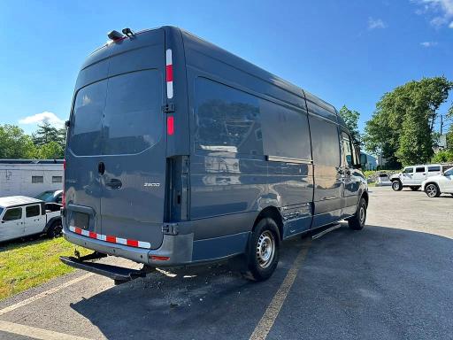 Photo 3 from auction – 2019 MERCEDES-BENZ SPRINTER with VIN WD4PF1CDXKP134242