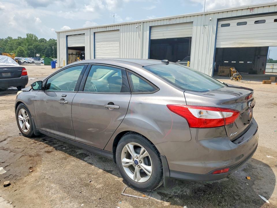 Photo 2 from auction – 2014 FORD FOCUS with VIN 1FADP3F23EL134794
