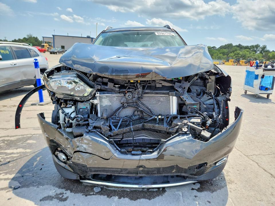 Photo 5 from auction – 2016 NISSAN ROGUE with VIN JN8AT2MV4GW131134