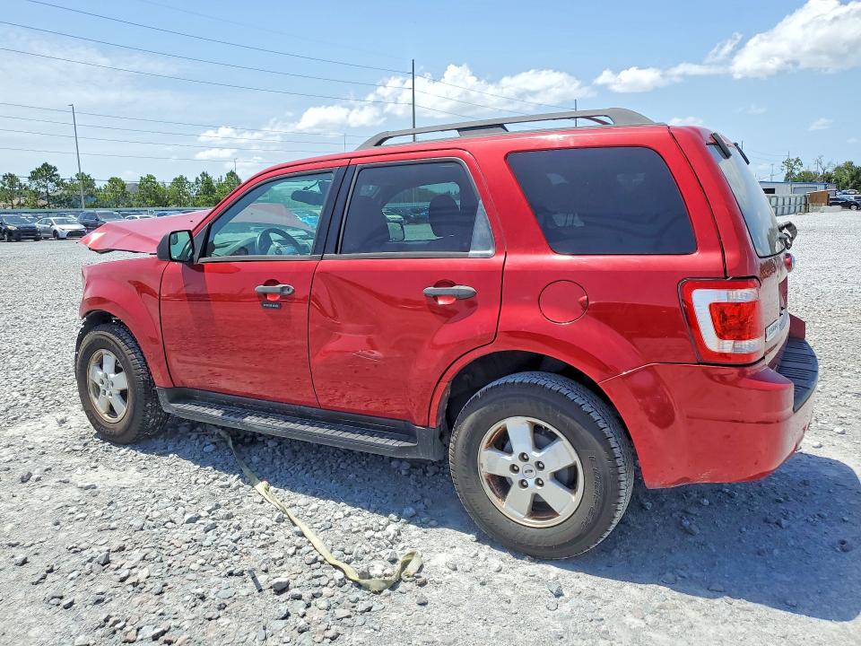 صورة رقم 2 من المزاد - 2011 FORD ESCAPE مع VIN 1FMCU0D73BKC48335