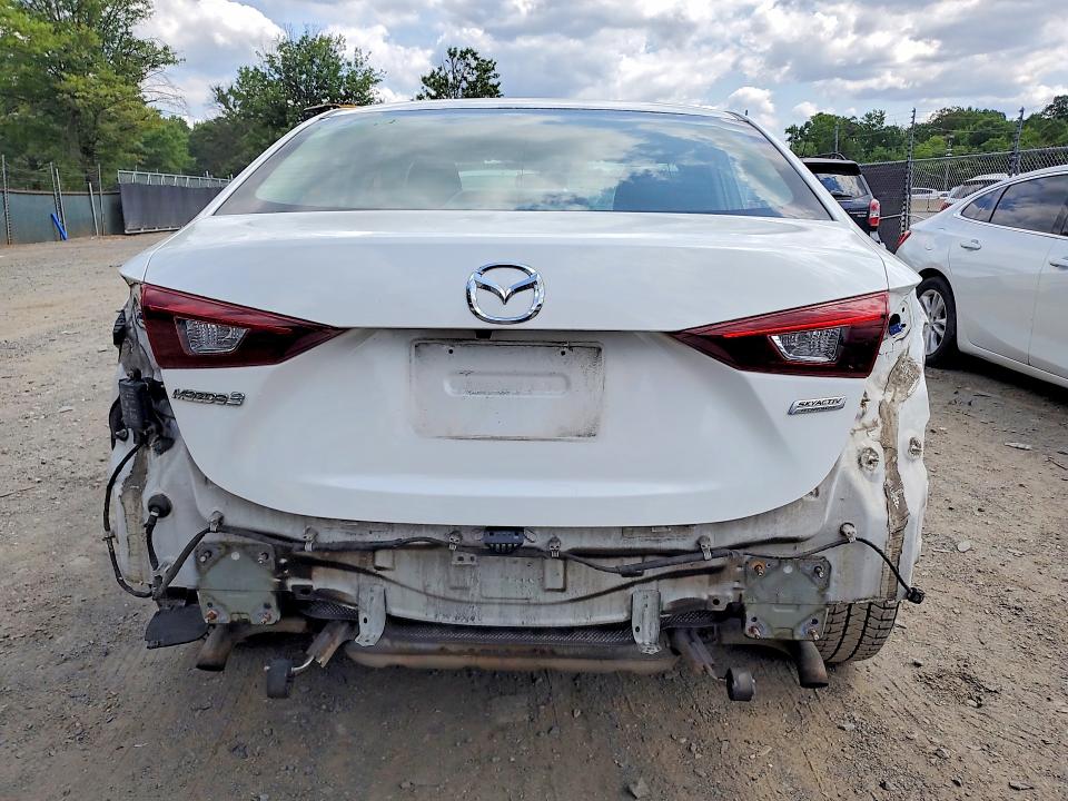 صورة رقم 6 من المزاد - 2017 MAZDA 3 مع VIN 3MZBN1U70HM154950