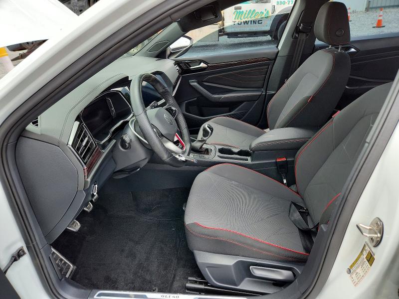 Photo 7 from auction – 2024 VOLKSWAGEN JETTA with VIN 3VW8T7BU5RM004474