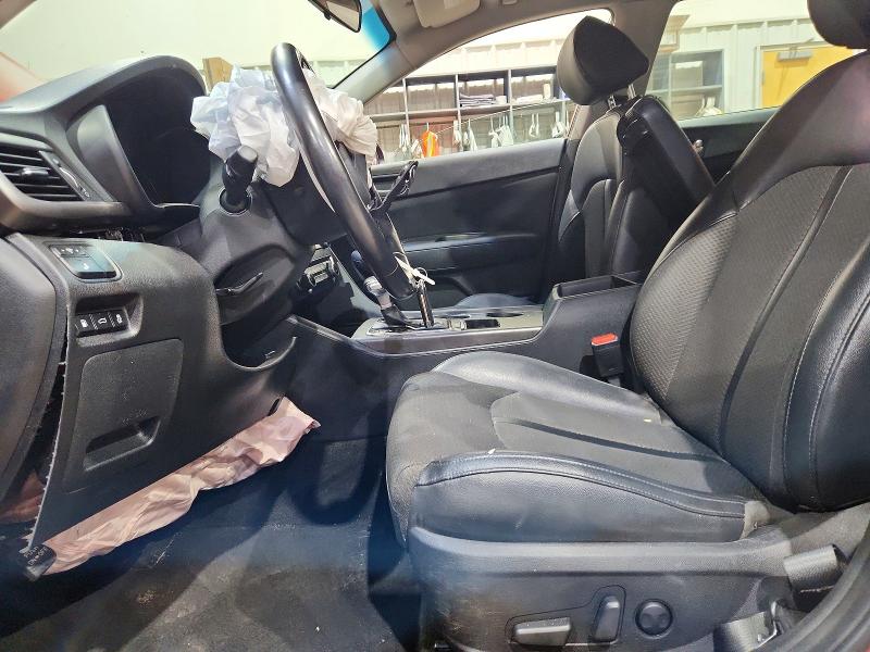 Photo 7 from auction – 2018 KIA OPTIMA with VIN 5XXGT4L33JG213334