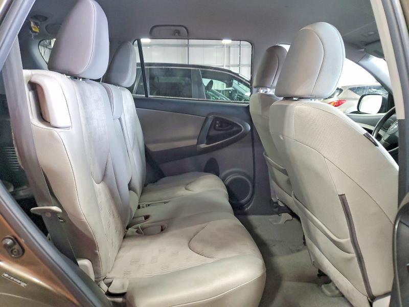 Photo 11 from auction – 2011 TOYOTA RAV4 with VIN 2T3BF4DV5BW158899