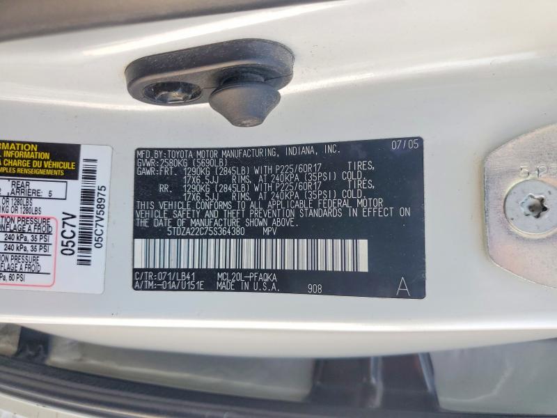 Photo 14 from auction – 2005 TOYOTA SIENNA with VIN 5TDZA22C75S364380