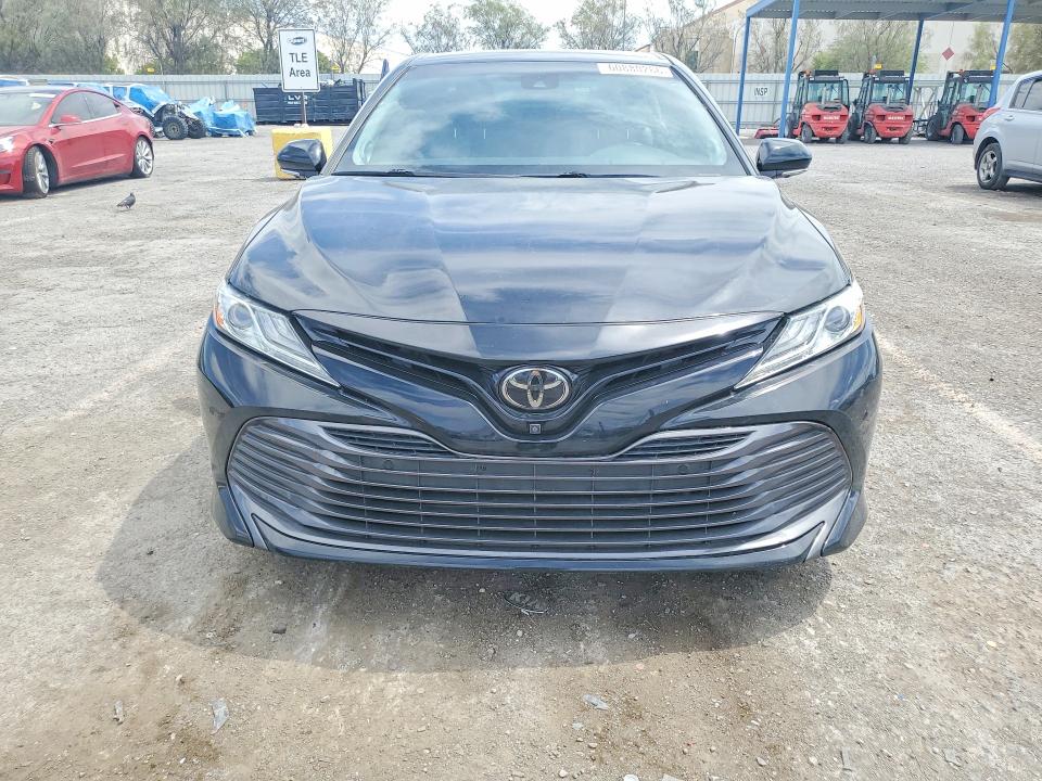 Photo 5 from auction – 2019 TOYOTA CAMRY with VIN 4T1B11HK6KU777002