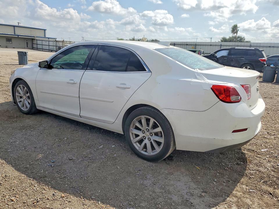 Photo 2 from auction – 2015 CHEVROLET MALIBU with VIN 1G11C5SL4FU144323