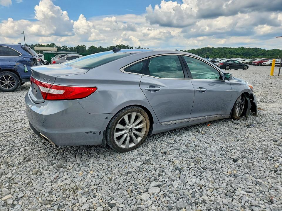 Photo 3 from auction – 2015 HYUNDAI AZERA with VIN KMHFH4JG2FA488145