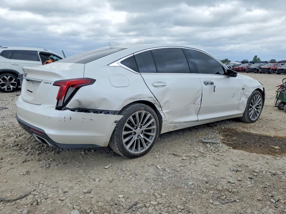 Photo 3 from auction – 2022 CADILLAC CT5 with VIN 1G6DN5RW6N0111394