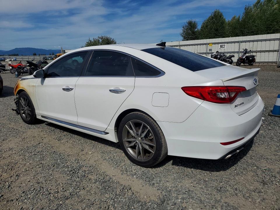 Photo 2 from auction – 2015 HYUNDAI SONATA with VIN 5NPE34AB6FH110096