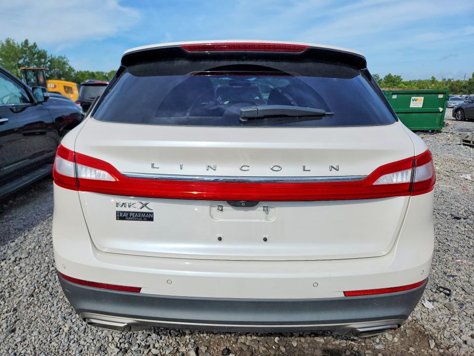 Photo 6 from auction – 2017 LINCOLN MKX with VIN 2LMPJ6LR2HBL30838