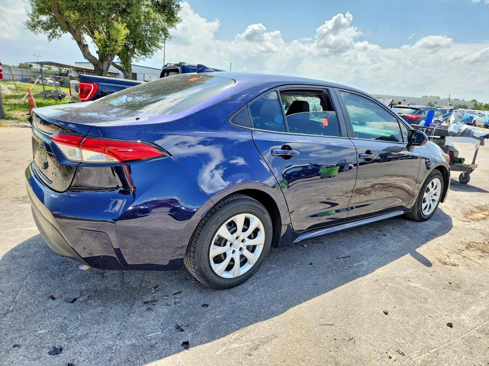 Photo 3 from auction – 2023 TOYOTA COROLLA with VIN 5YFB4MDE5PP063461