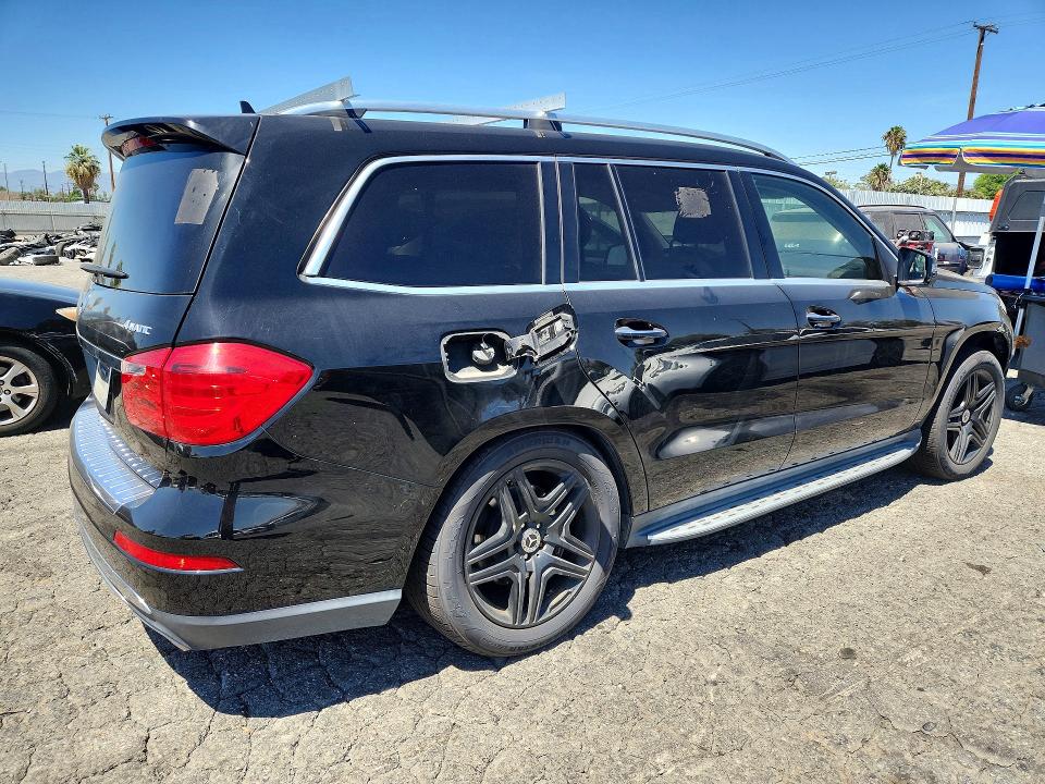 Photo 3 from auction – 2014 MERCEDES-BENZ GL with VIN 4JGDF7CE4EA302291