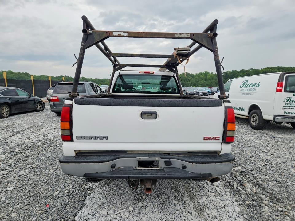 Photo 6 from auction – 2007 GMC SIERRA with VIN 1GTHC24U27E190917