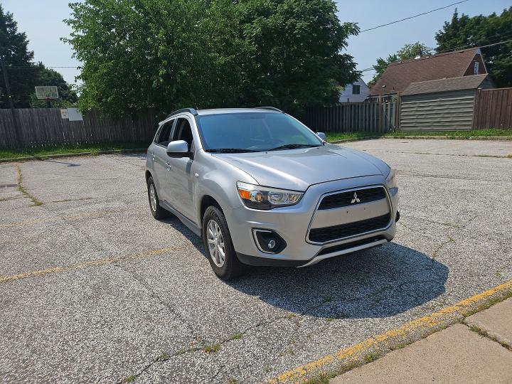 MITSUBISHI RVR 2015 with VIN 4A4AJ4AWXFE607829 - Photo from auction