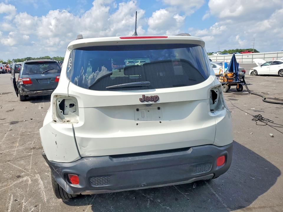 Photo 6 from auction – 2016 JEEP RENEGADE with VIN ZACCJABT4GPC65032