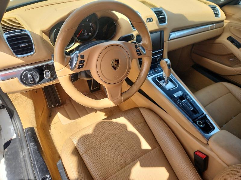 Photo 8 from auction – 2016 PORSCHE BOXSTER with VIN WP0CA2A87GS120712