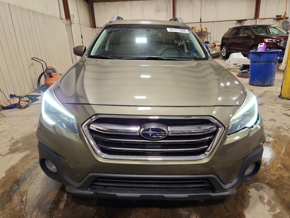 Photo 5 from auction – 2018 SUBARU OUTBACK with VIN 4S4BSACC1J3200752