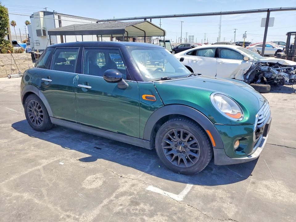 Photo 4 from auction – 2015 MINI COOPER with VIN WMWXS5C5XFT827716