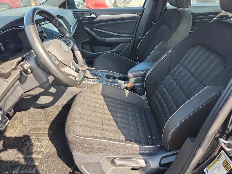Photo 7 from auction – 2024 VOLKSWAGEN JETTA with VIN 3VWBM7BU5RM048350