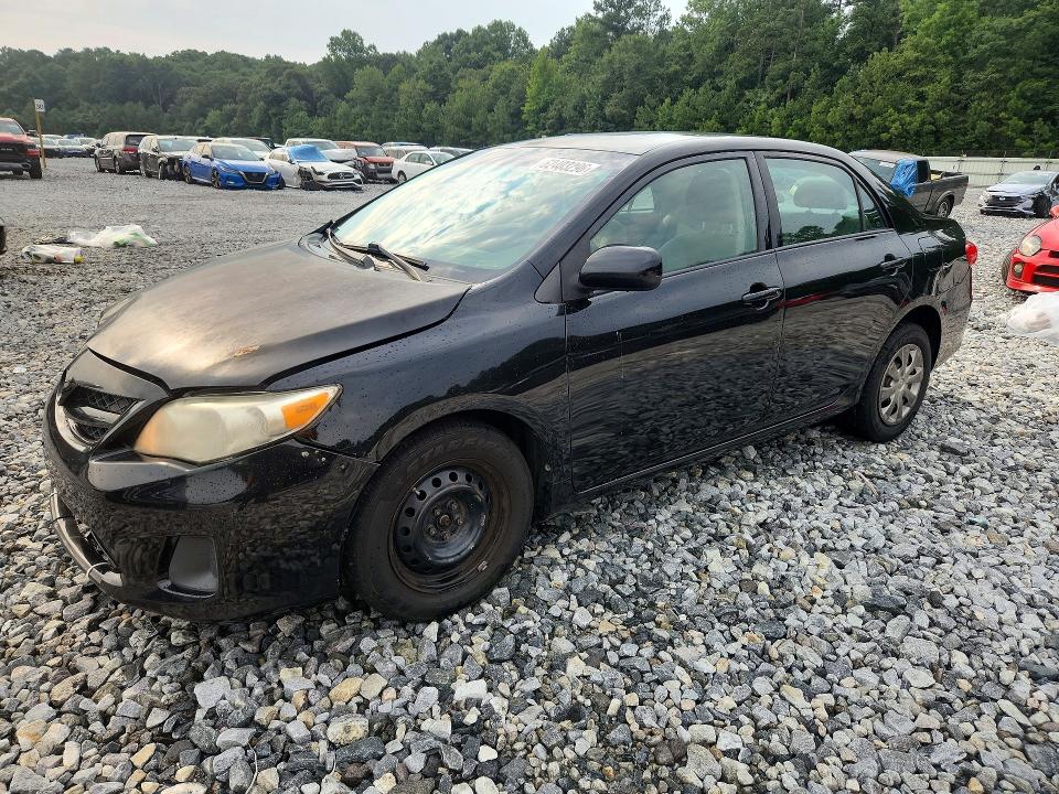 TOYOTA COROLLA 2011 with VIN 2T1BU4EEXBC564238 - Photo from auction