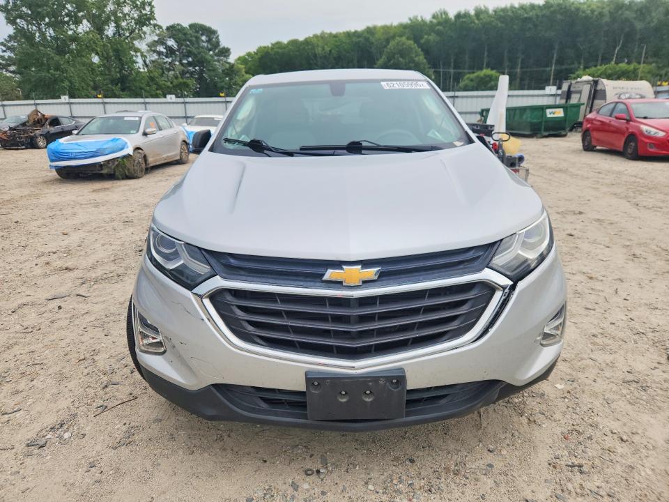 Photo 5 from auction – 2018 CHEVROLET EQUINOX with VIN 2GNAXHEV7J6196554