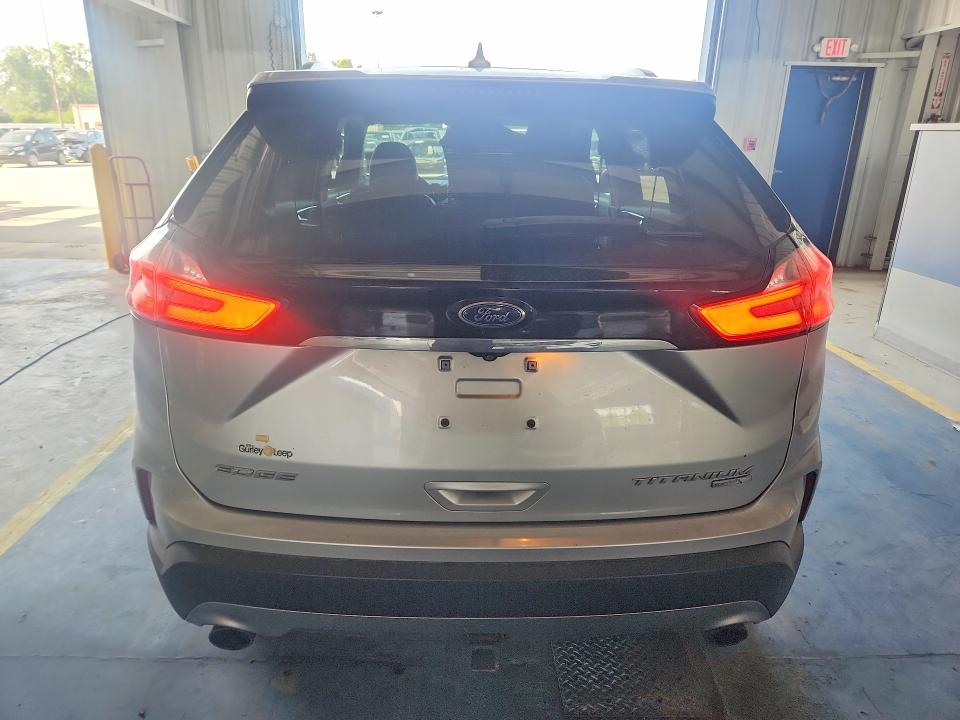 Photo 6 from auction – 2019 FORD EDGE with VIN 2FMPK4K97KBB01495