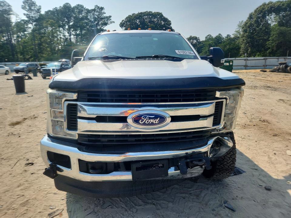 Photo 5 from auction – 2017 FORD F250 with VIN 1FT7X2B62HEB66932