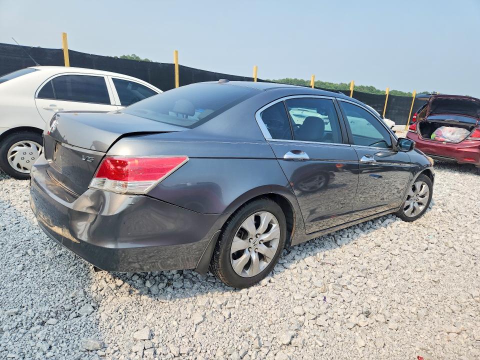 Photo 3 from auction – 2008 HONDA ACCORD with VIN 1HGCP36818A058892