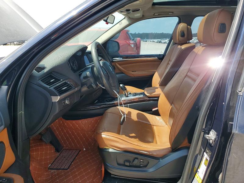 Photo 7 from auction – 2010 BMW X5 with VIN 5UXFE4C52AL381620