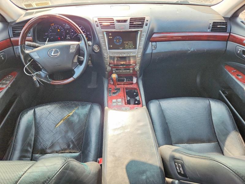 Photo 8 from auction – 2009 LEXUS LS with VIN JTHCL46F795002396