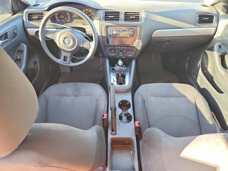 Photo 8 from auction – 2012 VOLKSWAGEN JETTA with VIN 3VW2K7AJ4CM465592