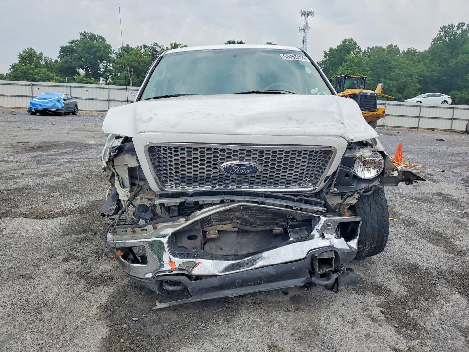 Photo 5 from auction – 2004 FORD F150 with VIN 1FTPX14524NC71849