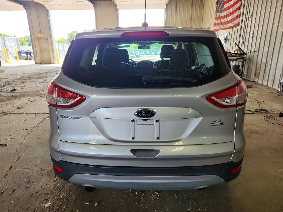 Photo 6 from auction – 2016 FORD ESCAPE with VIN 1FMCU9GX2GUA82434