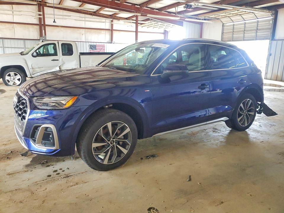 AUDI Q5 2022 مع رقم تعريف المركبة WA1EAAFY2N2110740 - صورة من المزاد