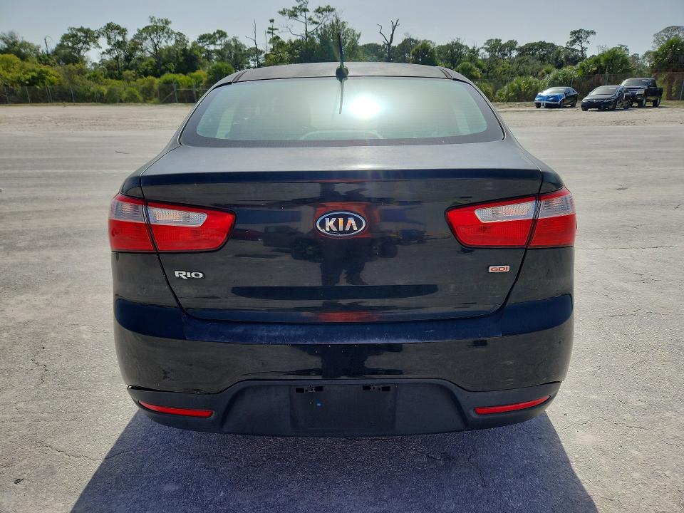 Photo 6 from auction – 2015 KIA RIO with VIN KNADM4A30F6487225