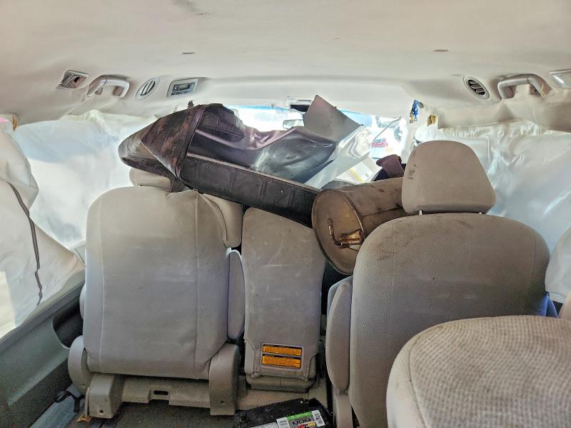 Photo 13 from auction – 2014 TOYOTA SIENNA with VIN 5TDKK3DCXES480738