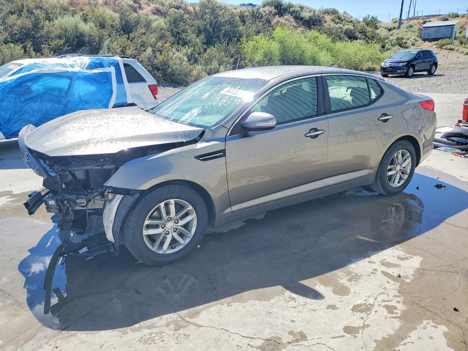 KIA OPTIMA 2013 with VIN 5XXGM4A72DG093274 - Photo from auction