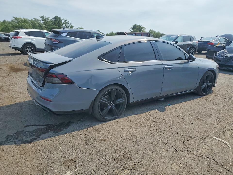 Photo 3 from auction – 2025 HONDA ACCORD with VIN 1HGCY2F70SA019765