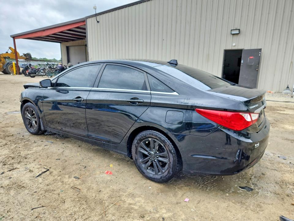 Photo 2 from auction – 2013 HYUNDAI SONATA with VIN 5NPEB4ACXDH651371