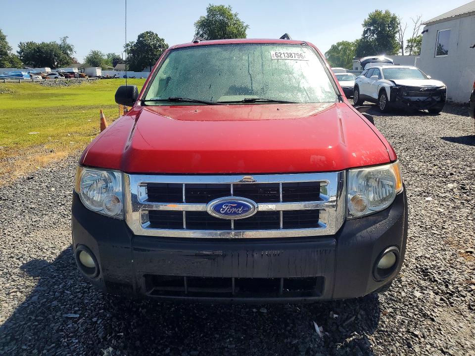 Photo 5 from auction – 2012 FORD ESCAPE with VIN 1FMCU0D71CKB82255