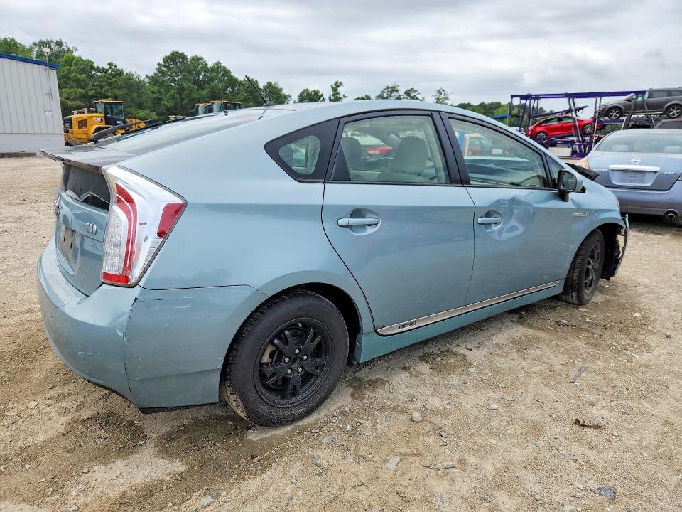 Photo 3 from auction – 2014 TOYOTA PRIUS with VIN JTDKN3DUXE1817602