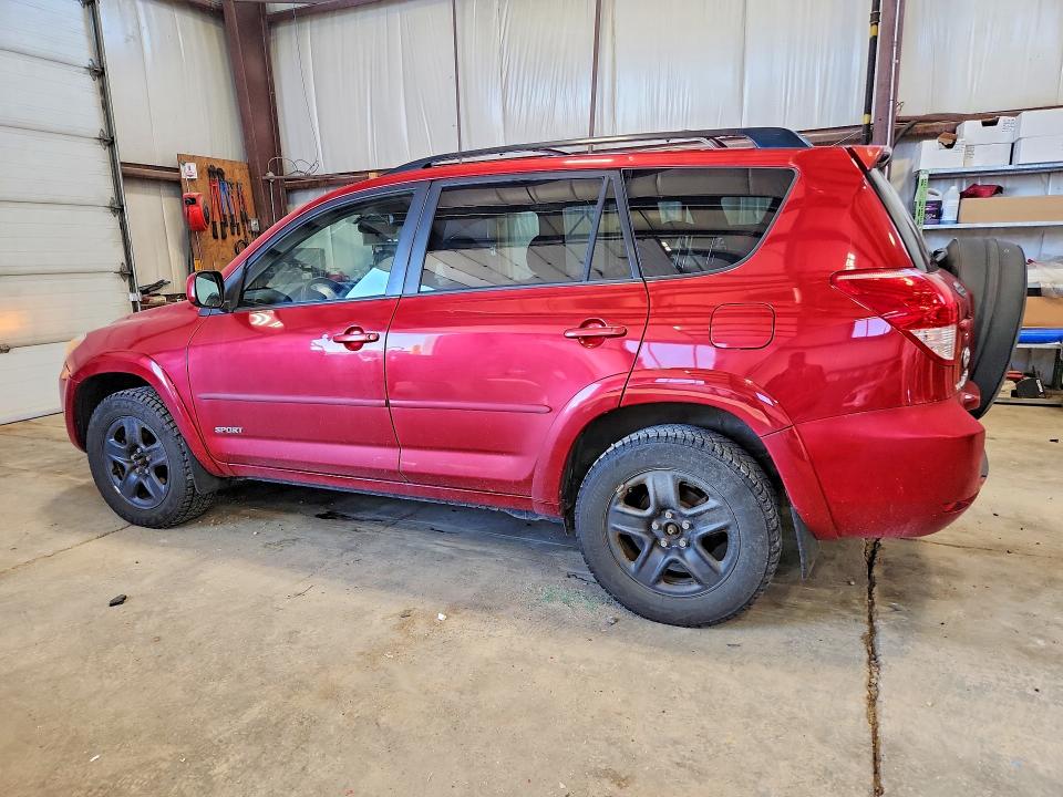 Photo 2 from auction – 2006 TOYOTA RAV4 with VIN JTMBK32V066005136