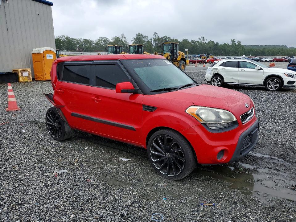 Снимка 4 от търг – 2013 KIA SOUL с VIN KNDJT2A60D7578171
