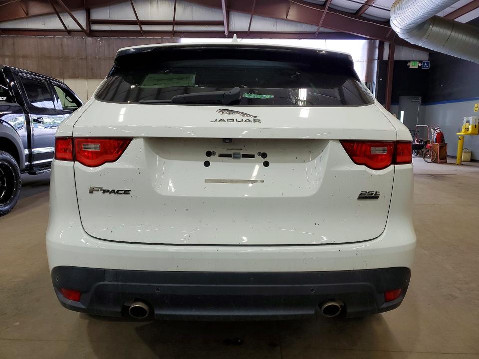 Photo 6 from auction – 2019 JAGUAR F-PACE with VIN SADCS2FXXKA356710